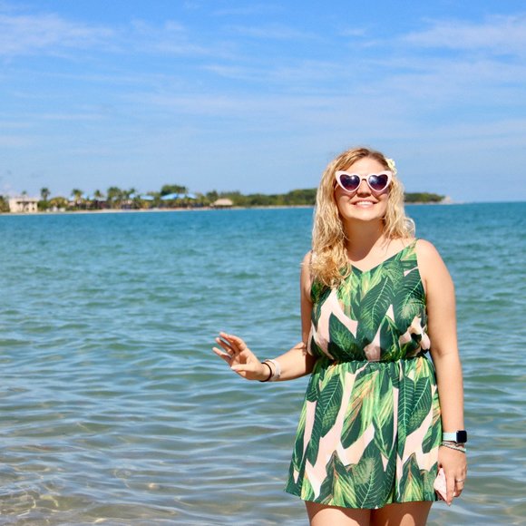 Meet your Posher, McKenzie - Picture 2 of 3